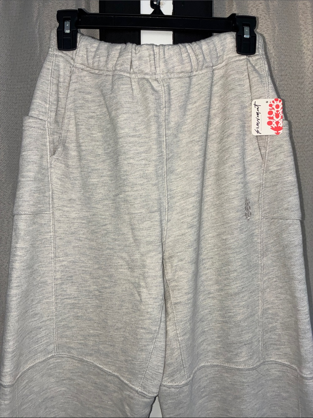 Free People - Top Score Barrel Sweatpants - Picture 6 of 12